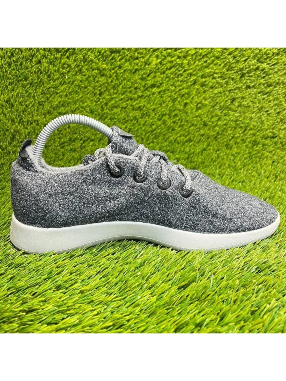 Allbirds Wool Runners Mens Size 9 Gray White Athletic Walking Shoes Sneakers